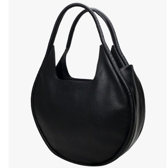 SOLD OUT! CIRCLE TOTE BAG IN BLACK or CREAM - Picture 3 of 6